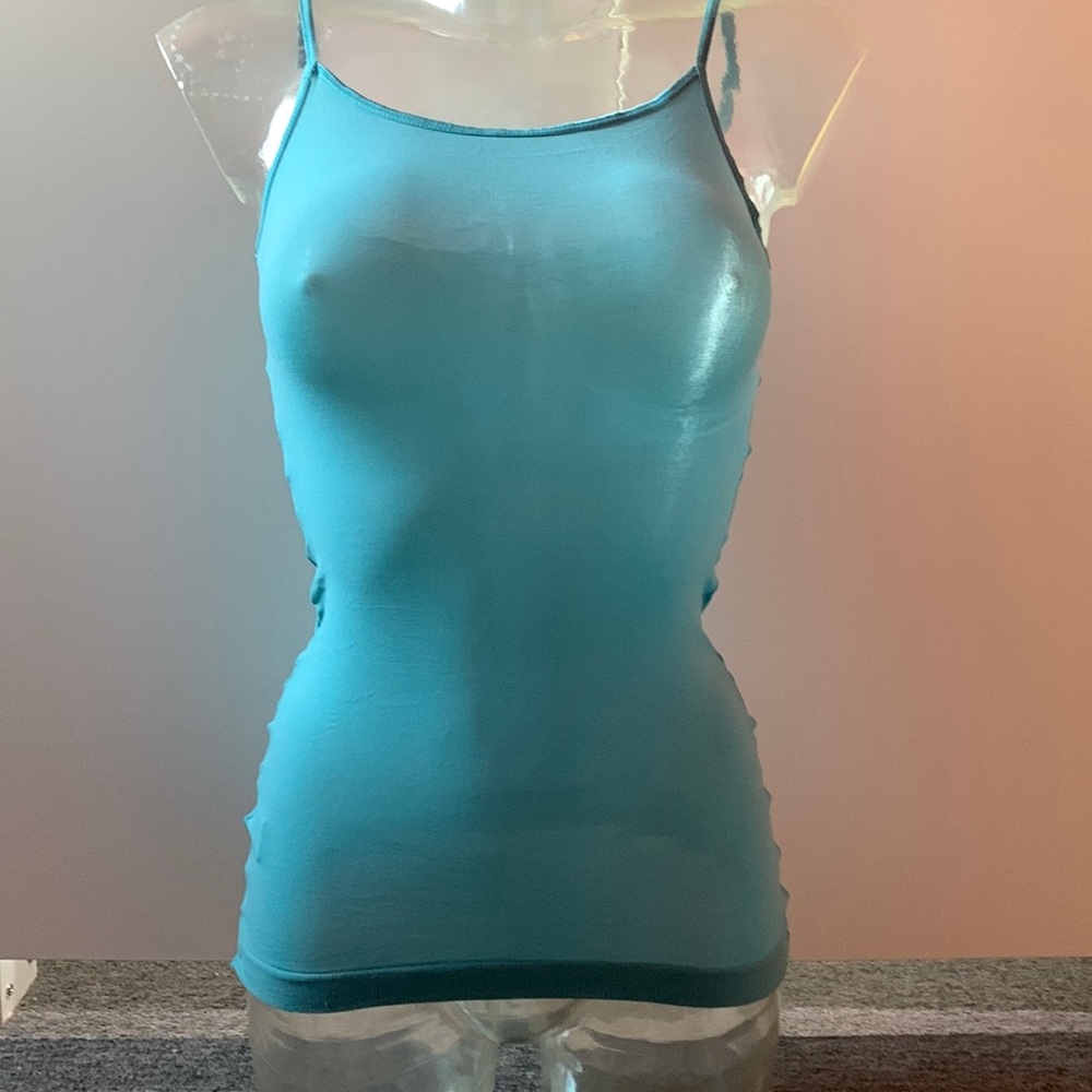 Danskin Sheer Seamless Layering Cami Tank. Light Teal O/S. New